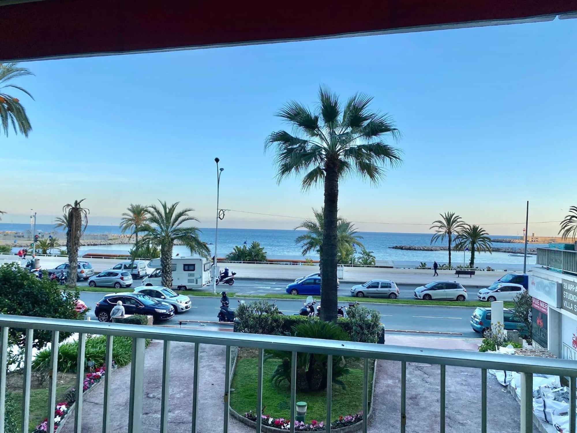 "Le Reve Eveille", Vue Mer, Garage Menton Exteriör bild